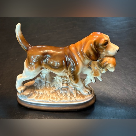 Vintage Porcelain Norleans Japan hunting dog with rabbit RARE find - Picture 1 of 8